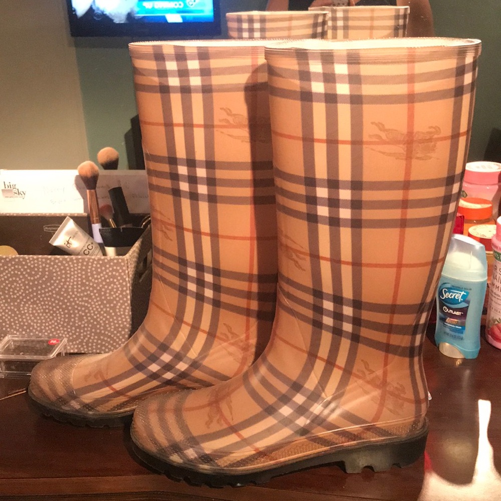 Burberry Rainboots